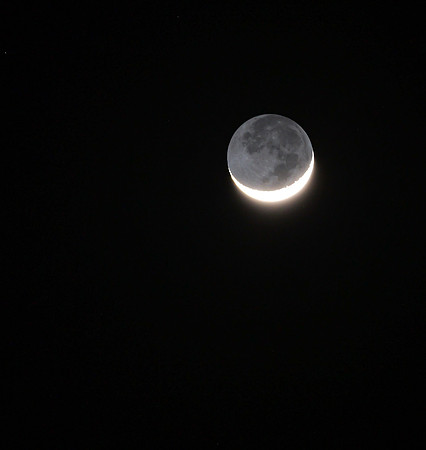 Earth Shine