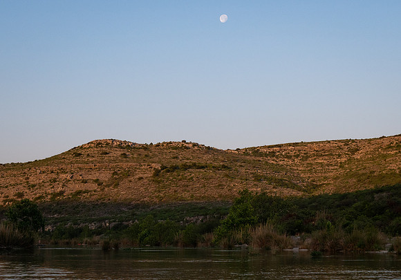 Morning Moon Set