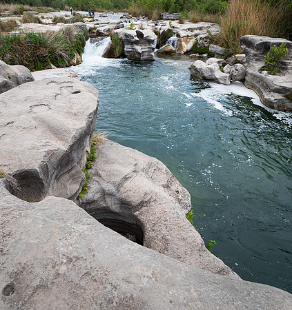 Dolan Falls