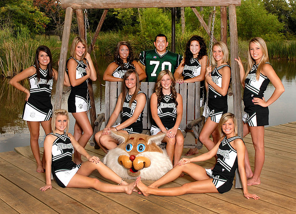 Kennedale HS  Cheer Squad