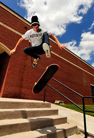Skateboard Action @ 1/2000 sec