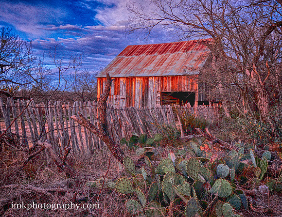 Walter Buck Barn S. Llano SP TX