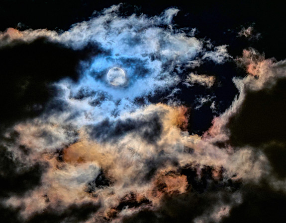 Cloud Dragon & Full Moon Mansfield TX
