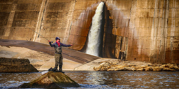 Adam Tate Double Hauls for Stripers @ Morris Sheppard Dam